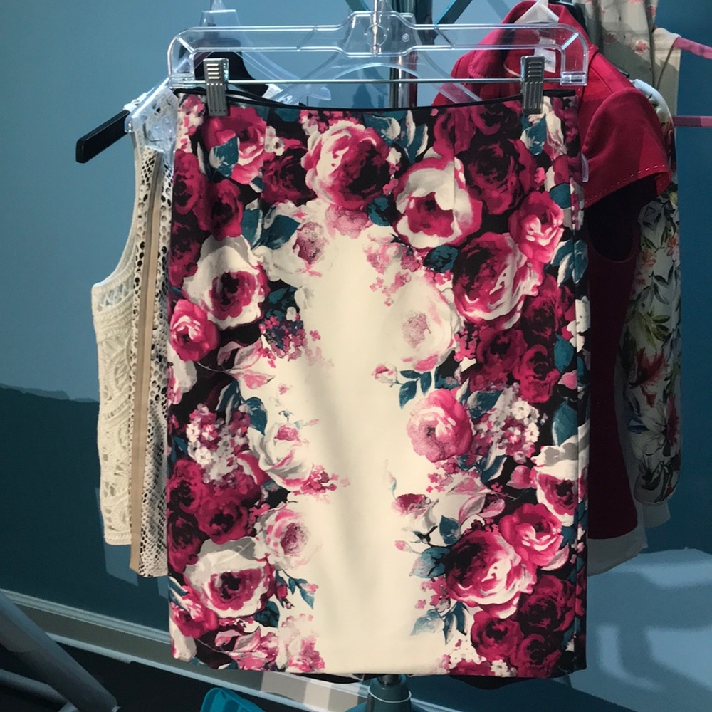 White house black market skirt